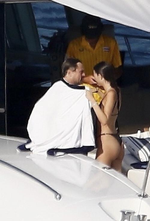 Vittoria Ceretti yacht with Leonardo DiCaprio, August 2025 1