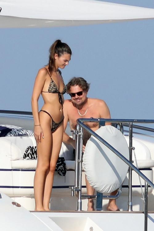 Vittoria Ceretti yacht with Leonardo DiCaprio, August 2025 6
