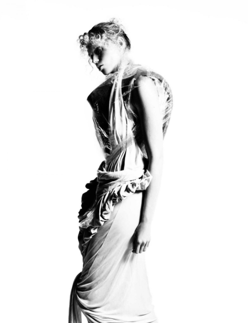 Abbey Lee for Harper’s Bazaar France, October 2025 9