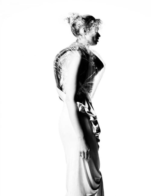 Abbey Lee for Harper’s Bazaar France, October 2025 10