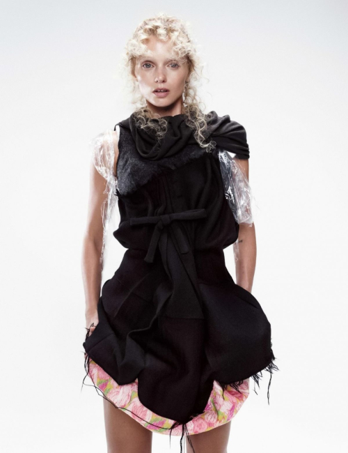 Abbey Lee for Harper’s Bazaar France, October 2025 12