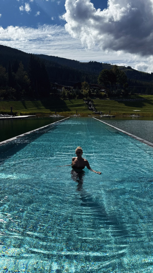 Alica Schmidt – Instagram Photos, September 2025 9