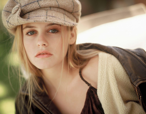 Alicia Silverstone photoshoot, 1996 16