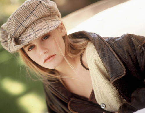 Alicia Silverstone photoshoot, 1996 18