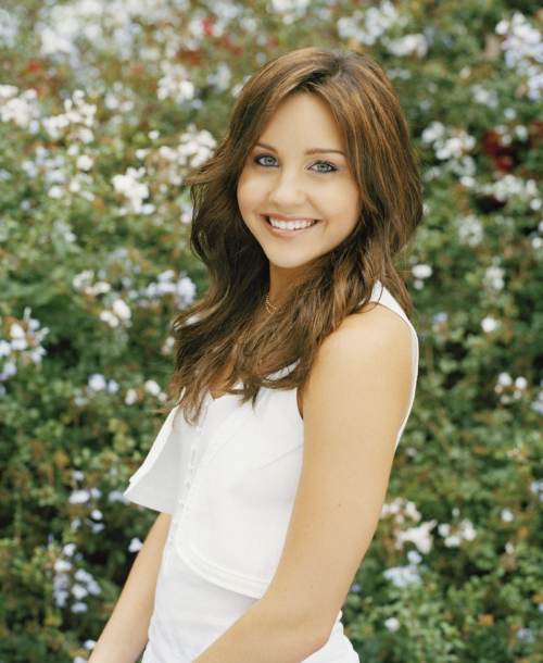 Amanda Bynes Ellegirl, 2006 11