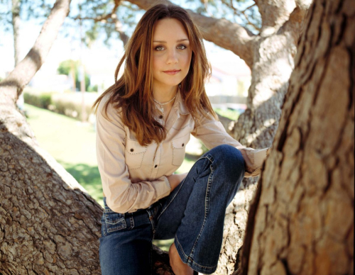 Amanda Bynes for La Magazine, 2001 2