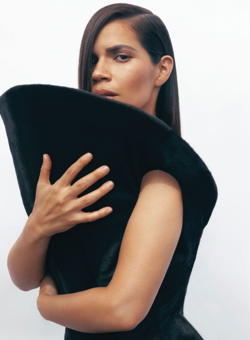 America Ferrera for Vogue Mexico, October 2025 5