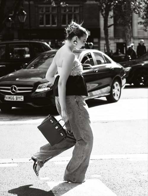 Annabelle Hoy for Emilia Wickstead show LFW, September 2025 6