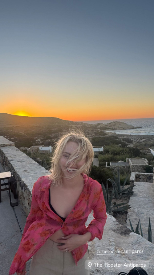 AnnaSophia Robb – Instagram Photos, September 2025 3