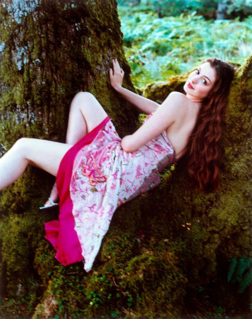 Anne Hathaway for InStyle, 2002 7