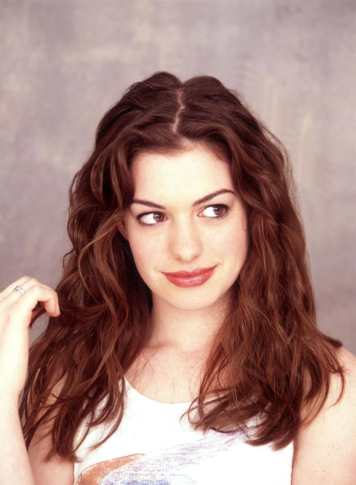 Anne Hathaway photoshoot, 1999 6