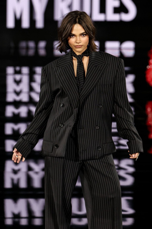 Ariana Greenblatt at Le Defile You’re Worth It L’Oreal Paris Show, September 2025 5