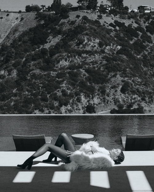 Ashley Moore photoshoot, September 2025 8