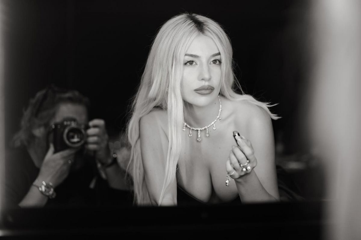 Ava Max black and white photoshoot, September 2025