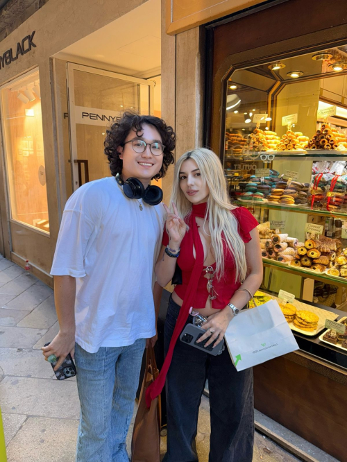 Ava Max looks stunning in Instagram photos, September 2025 4