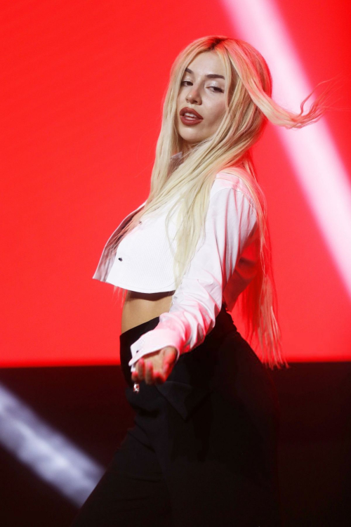Ava Max performs at amfAR Gala Venezia, August 2025 1