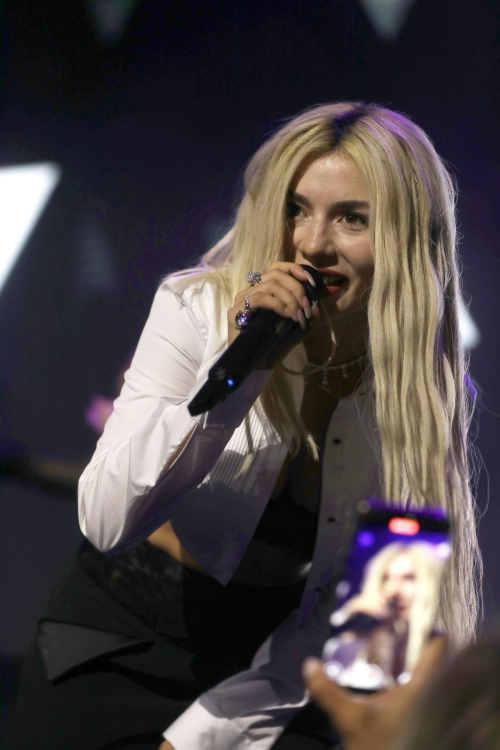 Ava Max performs at amfAR Gala Venezia, August 2025 2