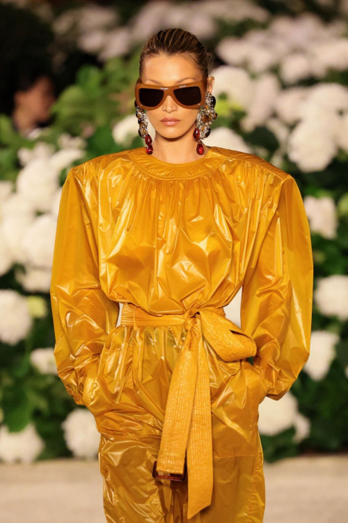 Bella Hadid Walks Runway at Saint Laurent Show Paris Fashion Week, September 2025 1