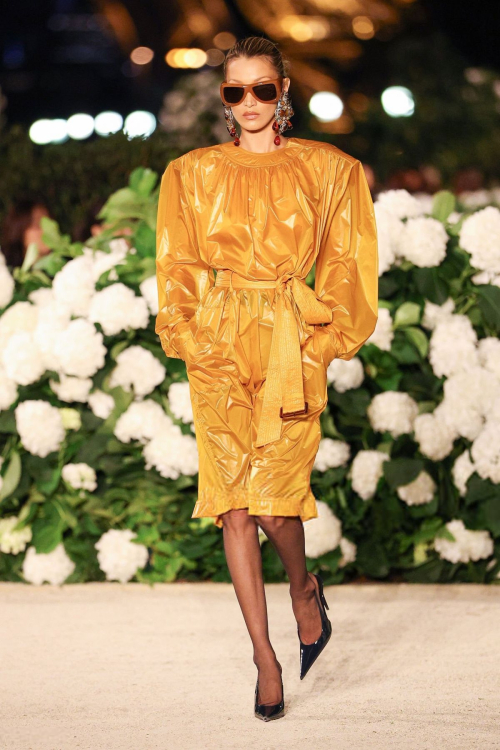 Bella Hadid Walks Runway at Saint Laurent Show Paris Fashion Week, September 2025 5