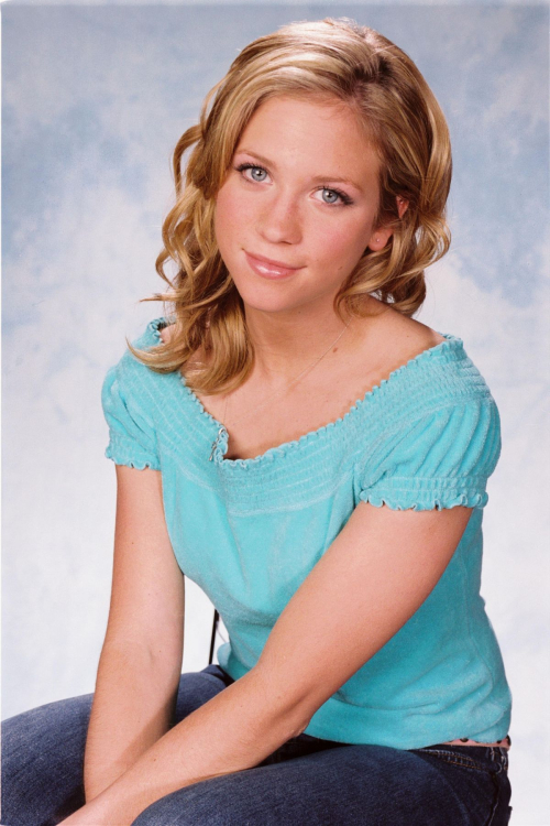 Brittany Snow – The Pacifier Promoshoot, 2005