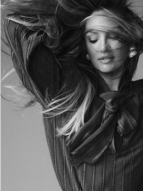 Candice Swanepoel instagram photos, September 2025 5