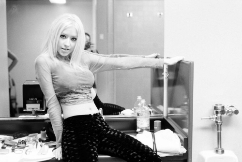 Christina Aguilera black & white photoshoot, 2001 2