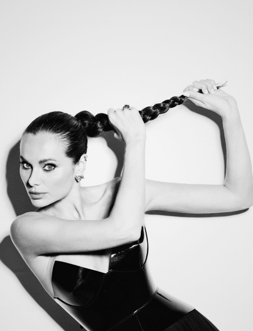 Christina Ochoa instagram photos, September 2025 3