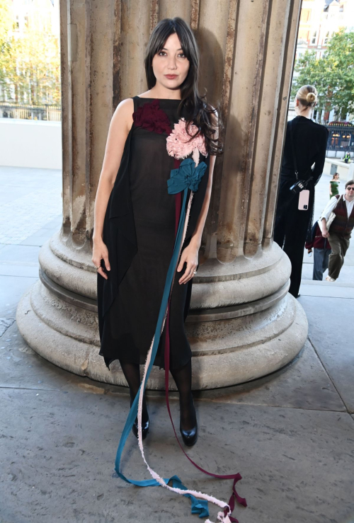 Daisy Lowe at Erdem fashion show LFW, September 2025 2