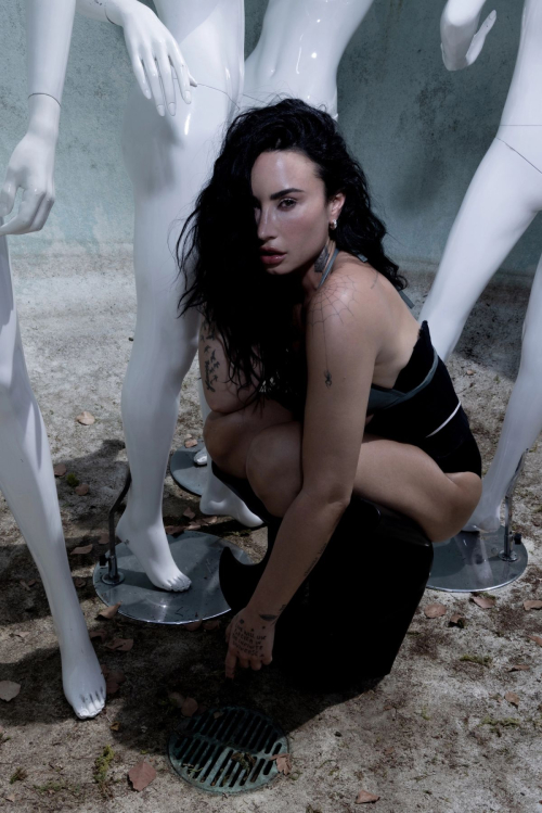 Demi Lovato for Paper Magazine, September 2025 4