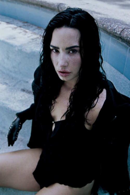 Demi Lovato for Paper Magazine, September 2025 7