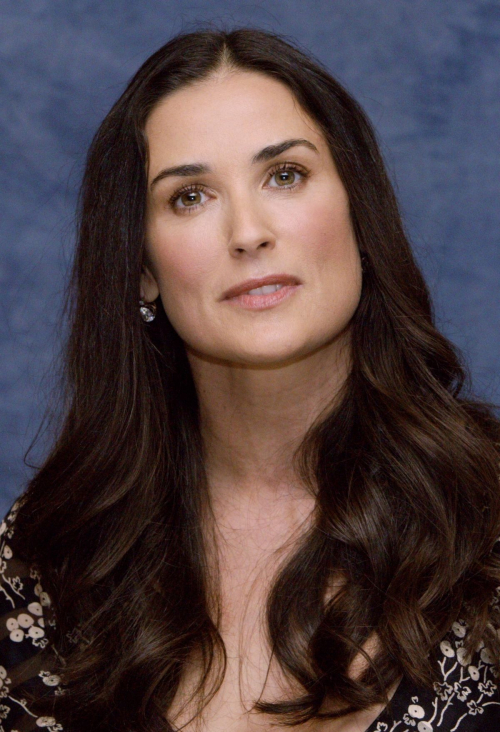 Demi Moore – Bobby Press Conference, November 2006 5