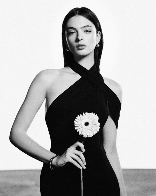 Deva Cassel Wearing Dior and Cartier, 2025