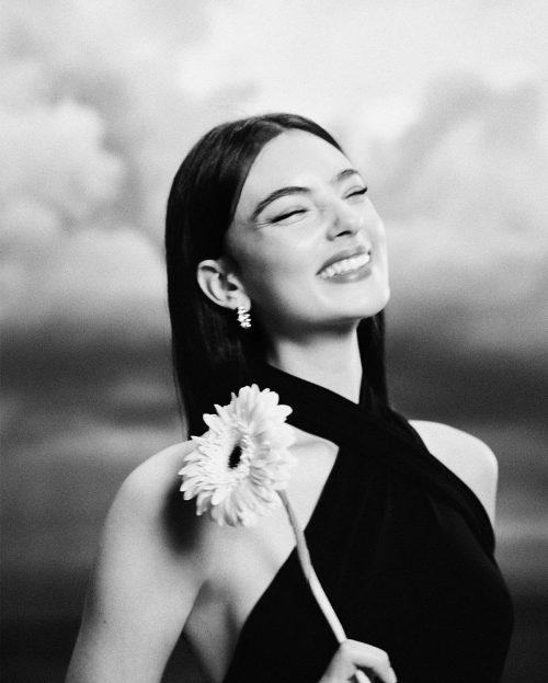 Deva Cassel Wearing Dior and Cartier, 2025 1