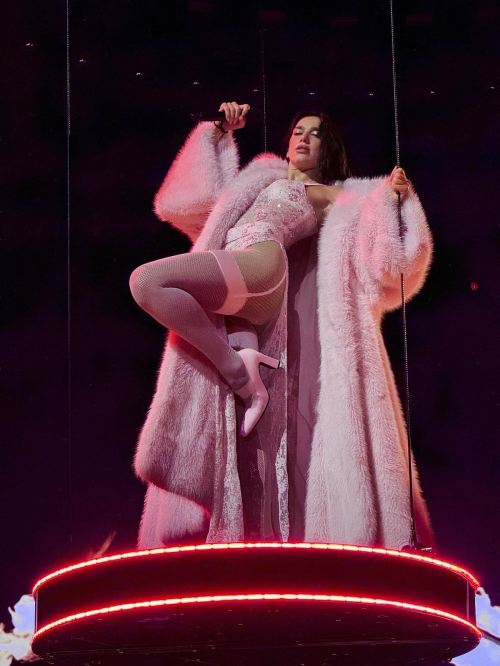 Dua Lipa performs at Radical Optimism Tour, TD Garden N2, Boston, September 2025 3