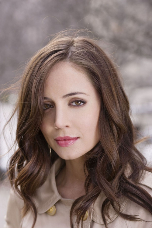 Eliza Dushku for USA Today, 2009 1