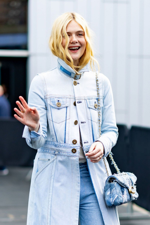 Elle Fanning Arrives at Coach Show NYFW, September 2025 4