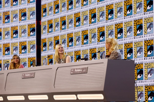 Elle Fanning at Panel During Last Day San Diego Comic-Con Malaga, September 2025 1