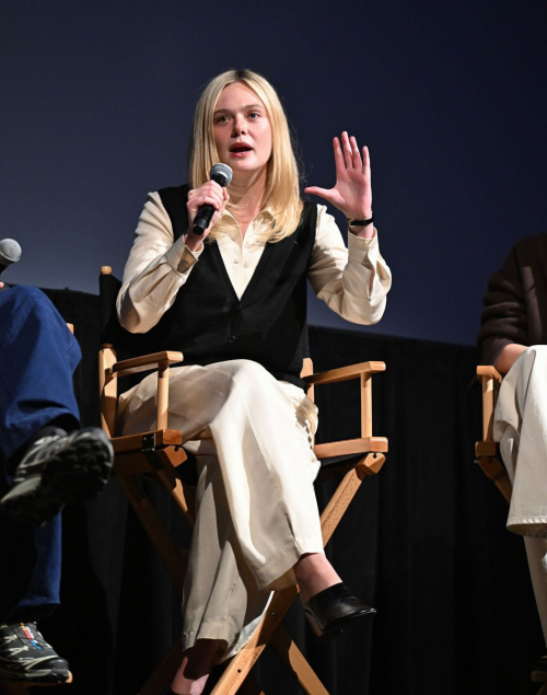 Elle Fanning at Sentimental Value panel Telluride, August 2025 4
