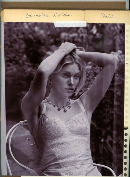 Elsa Hosk for Vogue Czechoslovakia, October 2025 2