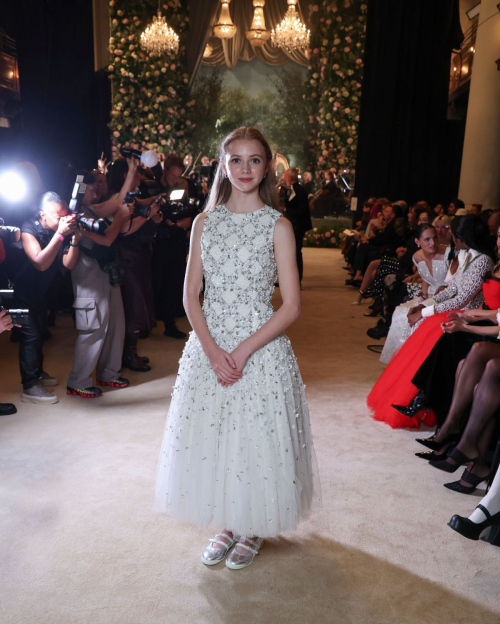 Evie Templeton at Richard Quinn show LFW, September 2025 3