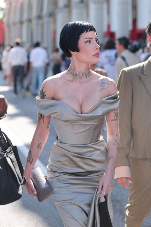 Halsey arrives at Hotel Excelsior Venice Film Festival, September 2025 2