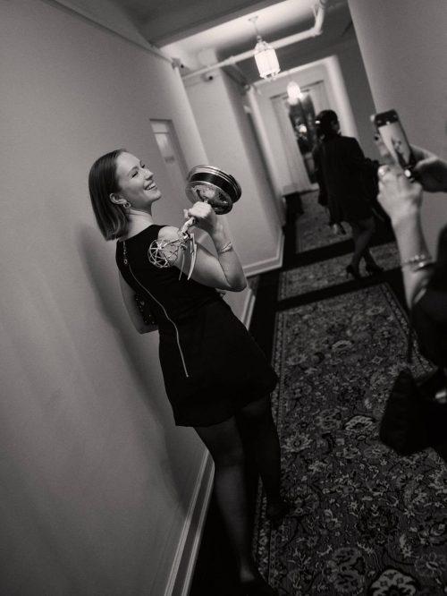 Hannah Einbinder Emmy Afterparty Photoshoot, September 2025 12