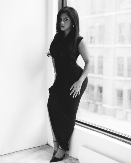 Huda Mustafa photoshoot, September 2025 10