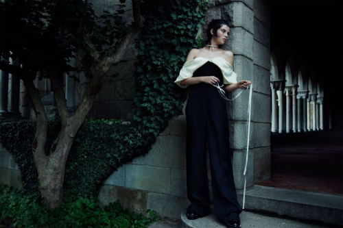 Isla Johnston for Vogue Magazine, September 2025 4