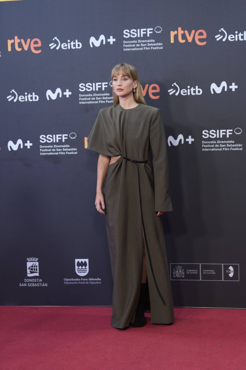 Jennifer Lawrence at Die My Love premiere San Sebastian, September 2025 3