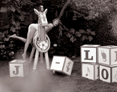 Jennifer Lopez for Stuff, 2001 6