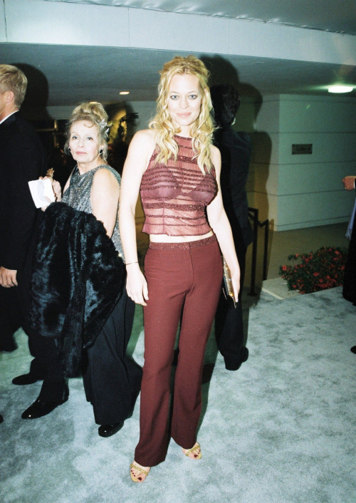 Jeri Ryan at 57th Annual Golden Globes After Party, January 2000 4