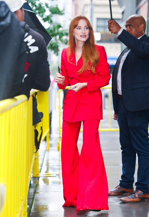 Jessica Chastain Live with Kelly Mark, September 2025 4