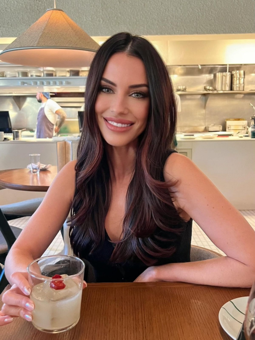 Jessica Lowndes instagram photos, September 2025
