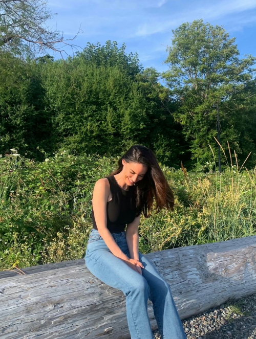 Jessica Lowndes instagram photos, September 2025 23